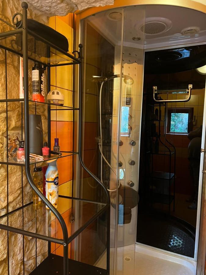 Bianka Hostel & Car Rent Budapest Exterior photo
