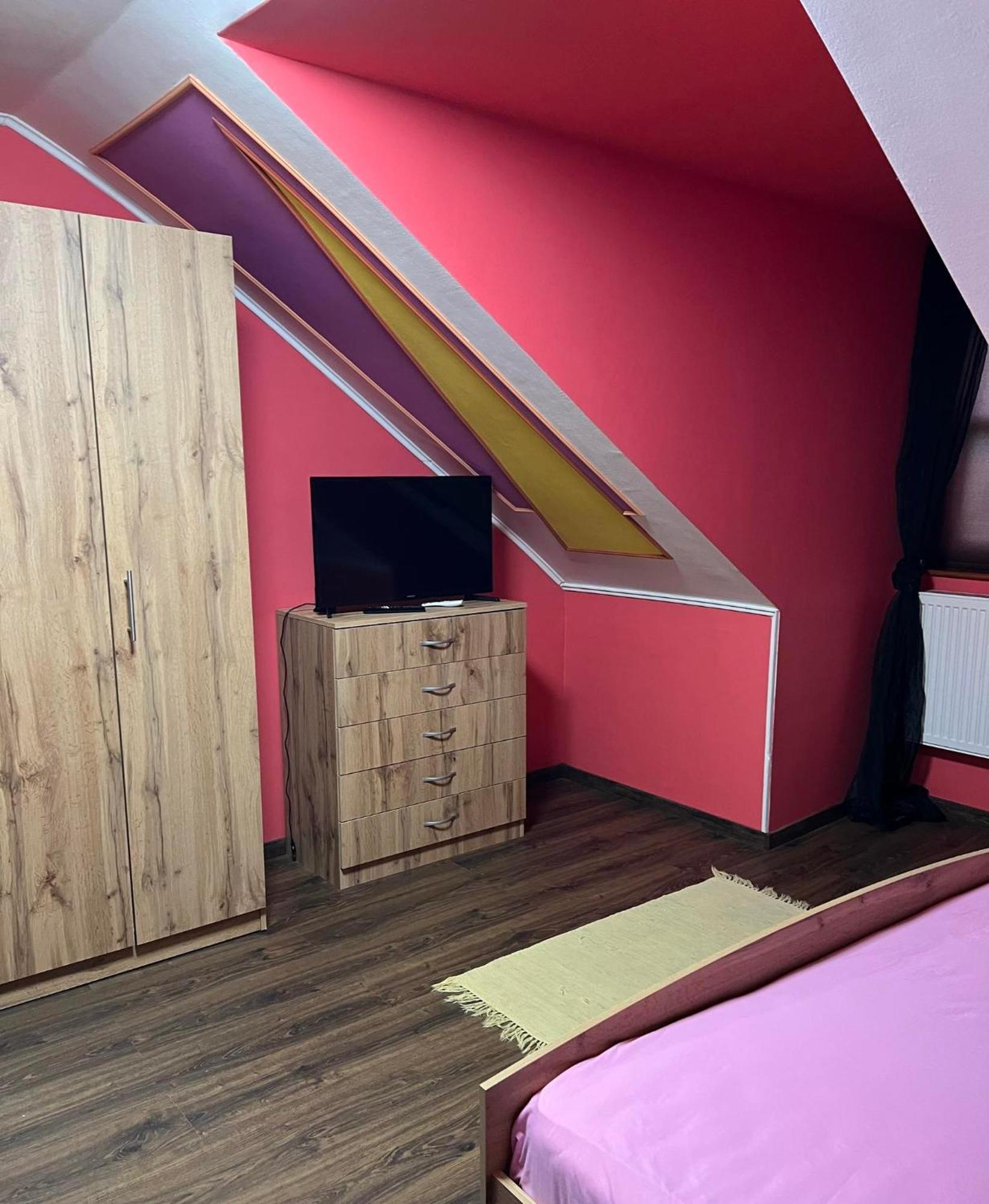Bianka Hostel & Car Rent Budapest Exterior photo
