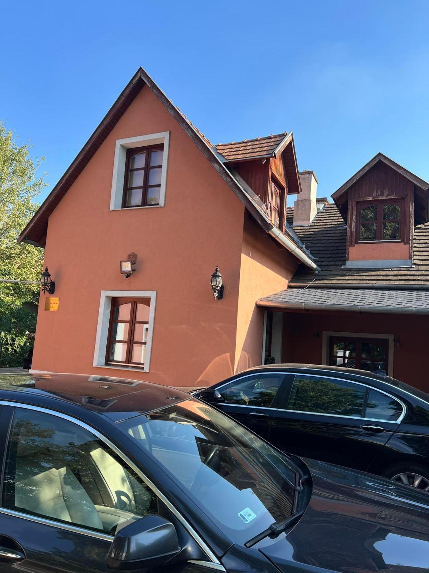 Bianka Hostel & Car Rent Budapest Exterior photo